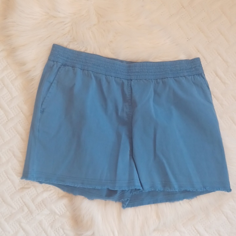 {Vineyard Vines} Pull-on Every Day Short